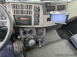 Volvo FL240 4x2 Ladeborwand
