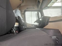 Mercedes-Benz Actros 1845 AIRCO / ADR