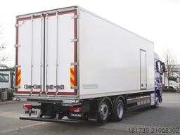 MAN TGX 26.400 / IGLOOCAR / Carrier Supra