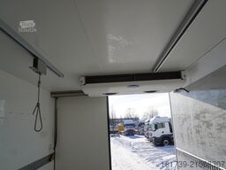 Renault D210 12T / Bitemperature Refrigerator