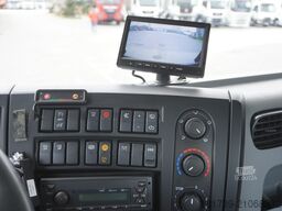 Renault C280 DTI 8 / FASSI crane 5.6T / 560 mth