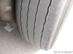 SCHMITZ CARGOBULL Tautliner (4x)