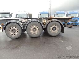 VAN HOOL 30' - 20' ADR Container (4 stuck)chassis