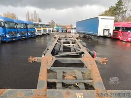 VAN HOOL 30' - 20' ADR Container (4 stuck)chassis