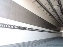 SCHWARZMÜLLER Kuhlauflieger Fleisch/meat + Thermoking A500