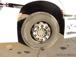 MERCEDES-BENZ 1845 Actros Streamspace