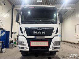 MAN TGX 33.500 6x4 Tractor Unit