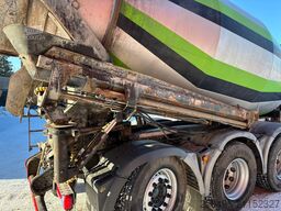 MAN TGS 35.440 8x4*4 SCHWING 9 m3 / CHUTE MSM 9 m