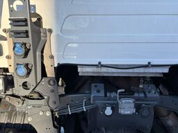 Scania S 660 6x2 RETARDER / DOUBLE BOGIE