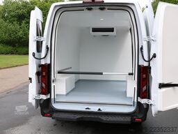 Nissan Interstar 3,5t 150PS Kühltransporter