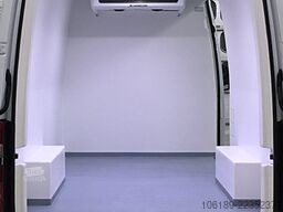 Mercedes-Benz Sprinter 3,5t 150PS Kühltransporter