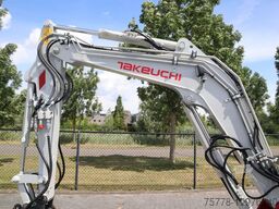 Takeuchi TB235-2 | TREE CUTTER | GRAB | TILT + 5 ATTACHM...