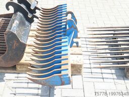 Takeuchi TB235-2 | TREE CUTTER | GRAB | TILT + 5 ATTACHM...