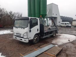 Isuzu
