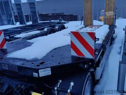 Fliegl DTS 300 Machinery Trailer with Hydraulic Loading R
