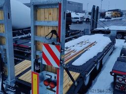 Fliegl DTS 300 Machinery Trailer with Hydraulic Loading R