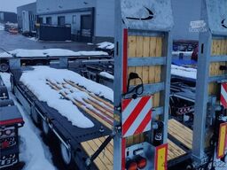 Fliegl DTS 300 Machinery Trailer with Hydraulic Loading R