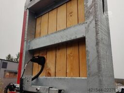 Fliegl DTS 300 Machinery Trailer with Hydraulic Loading R
