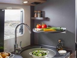 MALIBU T 470 RB LE K comfort 180PS+ACC+Markise+TV+LED