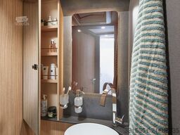 MALIBU T 470 RB LE K comfort 180PS+ACC+Markise+TV+LED