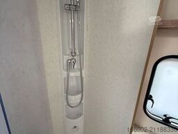 HOBBY De Luxe 545 KMF Auflastung 2.000 kg Alufelgen