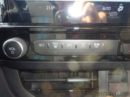 FORD Tourneo Custom L2 Sport 2.5L PHEV Exklusiv AHK