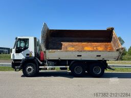 Iveco Trakker 410 6x4 Kipper