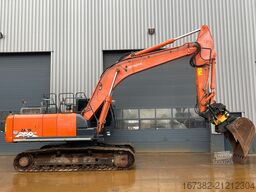 Hitachi ZX250LC-6