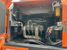 Hitachi ZX250LC-6