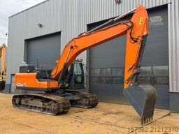 Doosan DX225LC-7