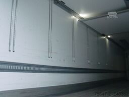 Schmitz Cargobull SKO 24/L V7 Multitemp Doppelstock Lift