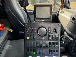 Volvo FM9 4x2 sweeper truck w/ Beam sweeper S7000 superc