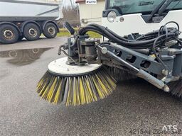 Aebi MFH2500 sweeper
