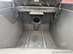 Boschung s3 street sweeper