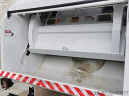VW Constellation 17.250 BB CH Garbage Collector Tr...