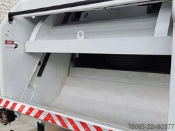 VW Constellation 17.250 BB CH Garbage Collector Tr...