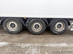 Knapen Walkingfloor / Schubbodenauflieger