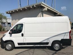 Citroën Jumper 33 L2H2 2.2 bluehdi 140cv S&S