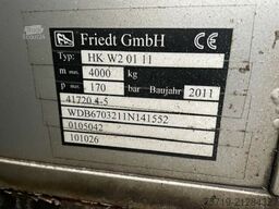 Mercedes-Benz 816 4x2 Vario