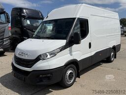 IVECO 35S16V AHK + Fahrtenschreiber