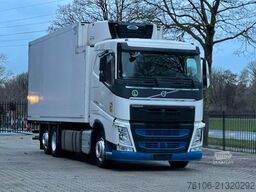 VOLVO FH 460 Tiefkühlkoffer*2 Stück *