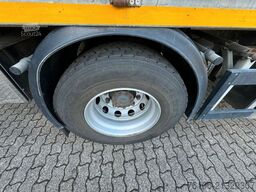 DAF CF 440 mit Ladekran HMF 2120K4