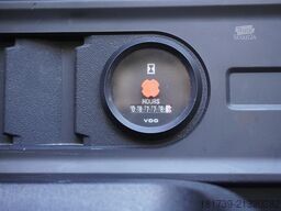 Renault C380 Comfort 6x4 / Atlas 172.3E crane