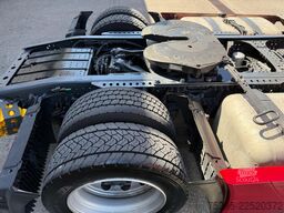 Mercedes-Benz Actros  1842 Mega Retarder Full-Spoiler TÜV 05 27