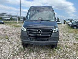 Mercedes-Benz Sprinter 319 PRO 4x4 Lang