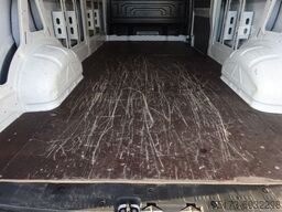 VOLKSWAGEN Crafter Kasten Kasten 35 lang Hochdach FWD