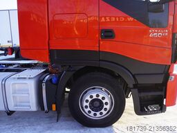 Iveco Stralis 460 E6 tractor unit/ Sleeper cab
