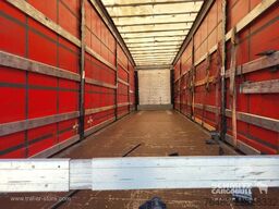 Schmitz Cargobull Schiebeplane Mega
