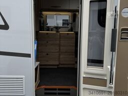 EURAMOBIL Integra Line 720 EF ohne Hubbett Mondial ALDE