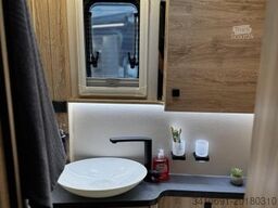 EURAMOBIL Integra Line 720 EF ohne Hubbett Mondial ALDE